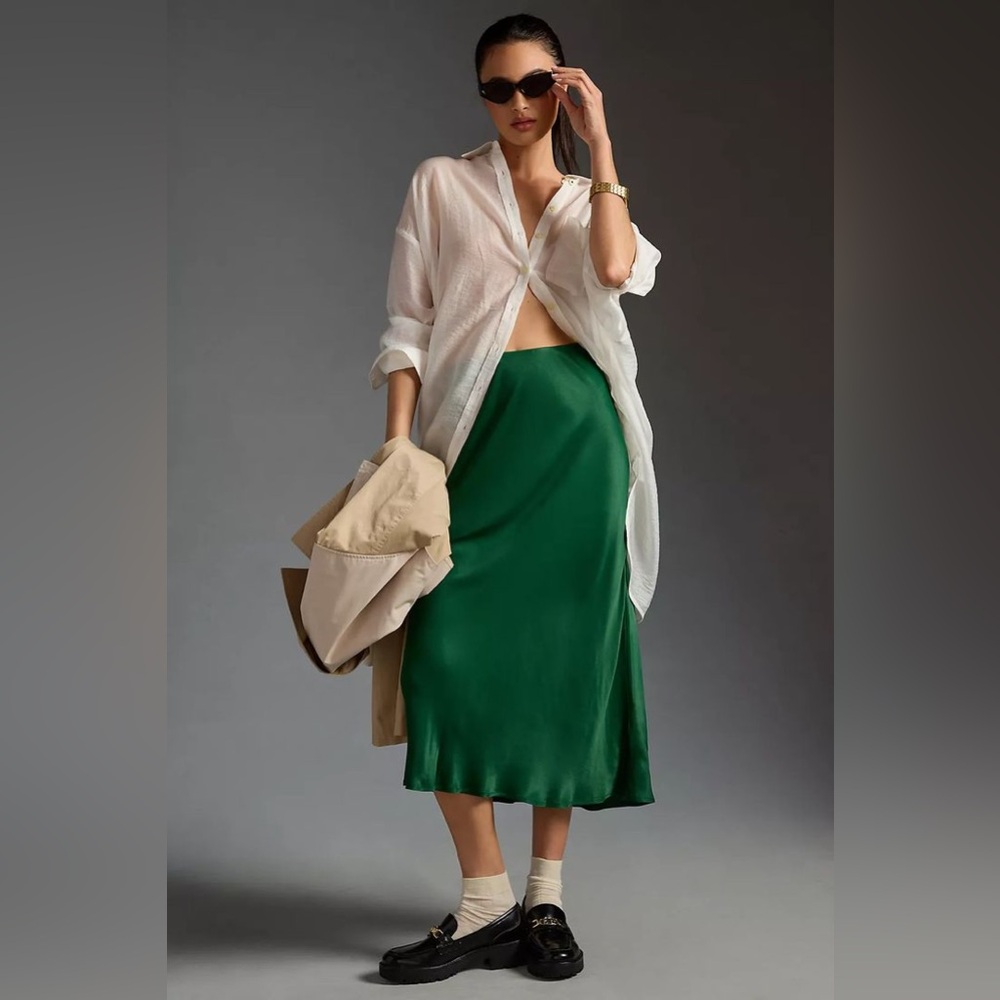 Anthropologie Tilda Slip Skirt Midi in Green. Worn only once and is now too big.